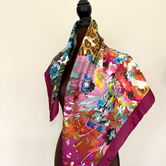 Salvatore Ferragamo Silk Scarf - Picture 7 of 16